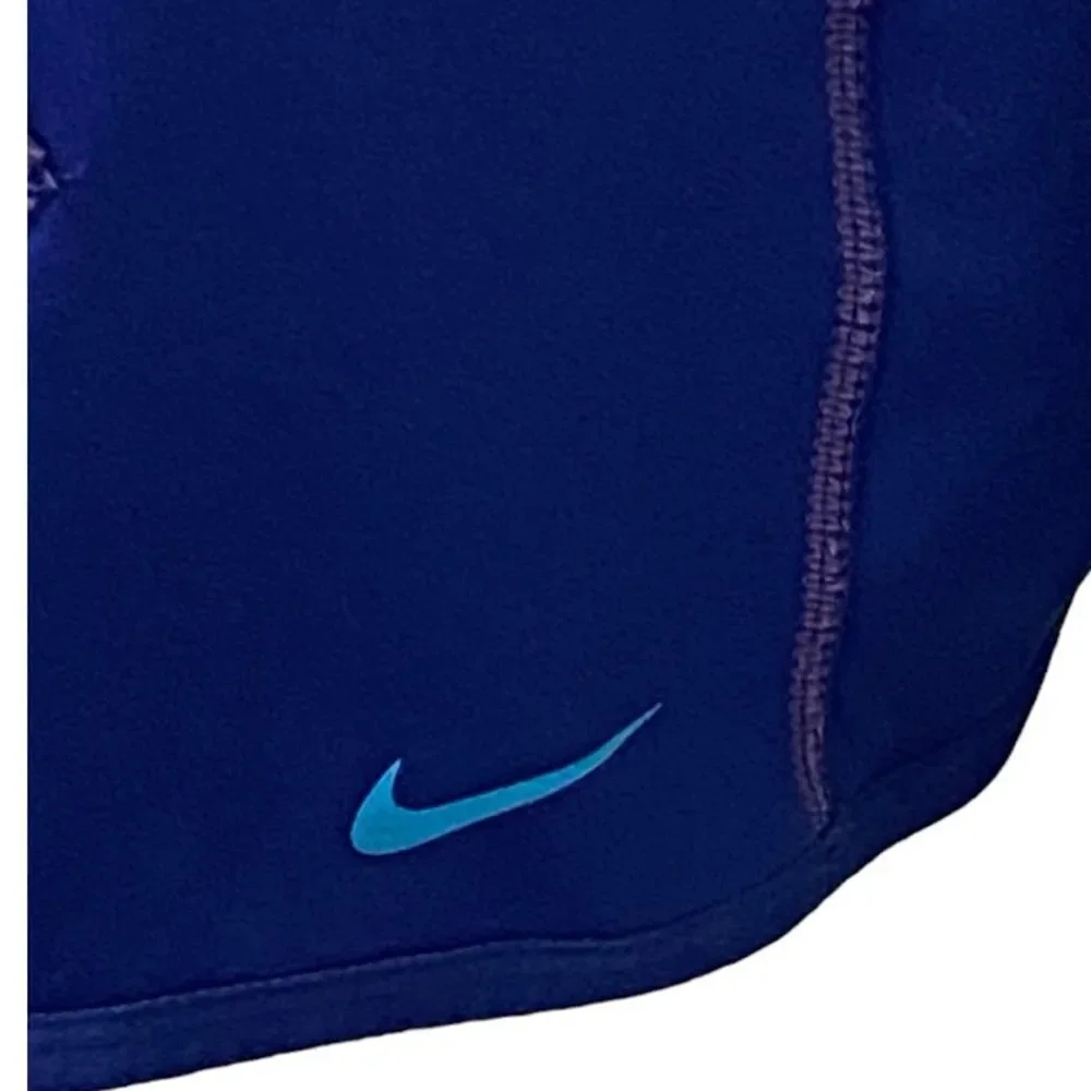 NIKE - SIZE‎ MEDIUM - BLUE / TEAL DOTTED THERMA-FIT ATHLETIC PULLOVER HOODIE
